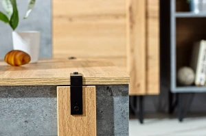 RTV skříňka do obývacího pokoje 135 cm Lofter LO7 Betonový Millenium Oak Wotan