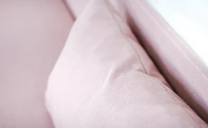 Jednolůžková postel s úložným prostorem Hirek Eko 80x180 Růžová